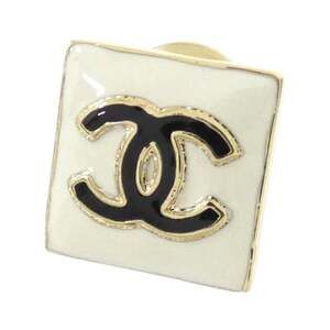 Chanel Pin Brooch Black And White #250166C78B